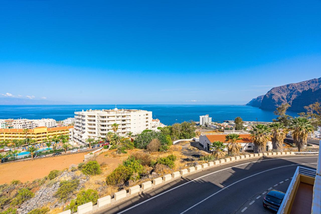 Luxury Apartment With Stunning Ocean View Puerto de Santiago  Ngoại thất bức ảnh